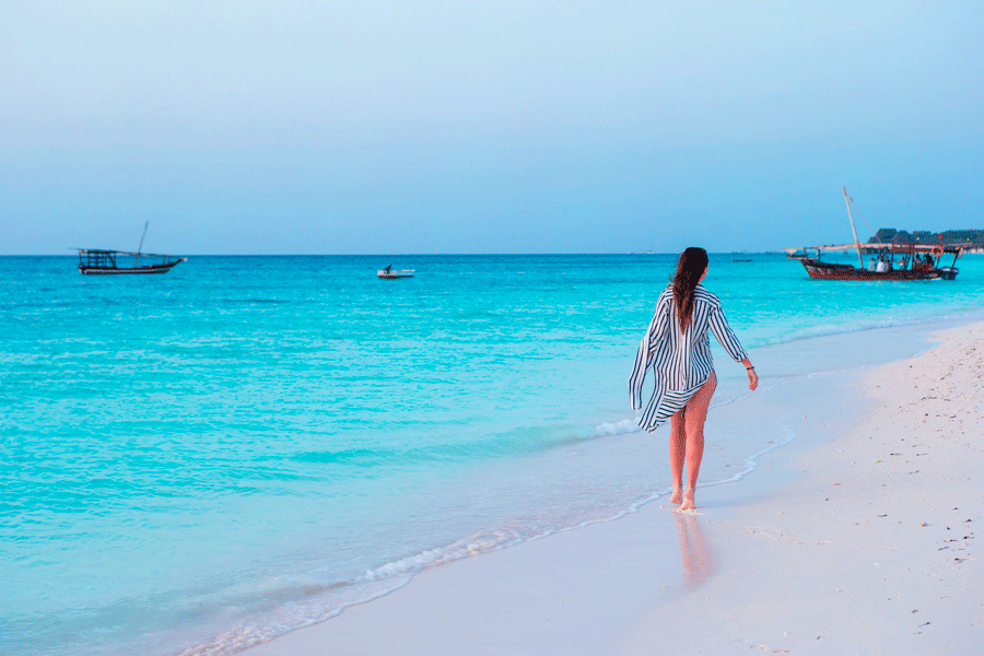 Resenärer på Zanzibar som anpassar sin 10 dagars resrutt efter väder och energi