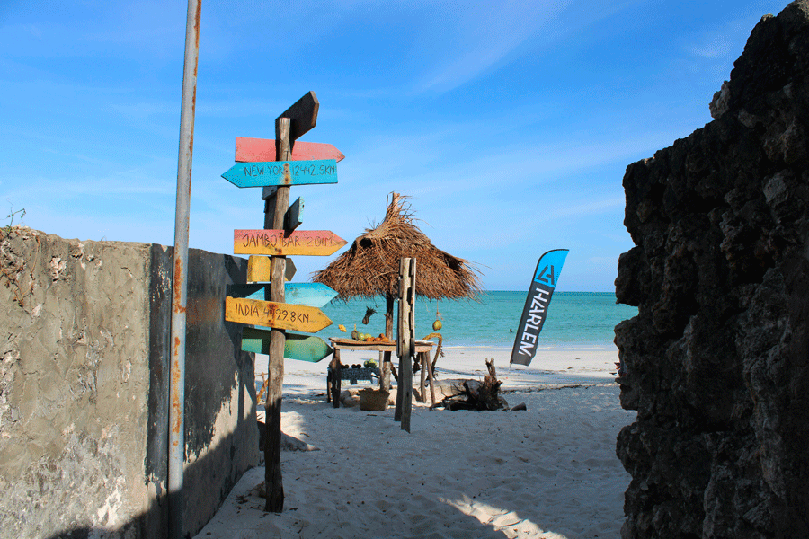 Nungwi Beach på Zanzibar med vitt sand och bad hela dagen tack vare litet tidvatten