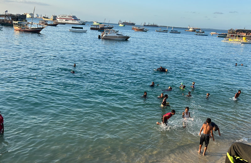 Kitesurf i Paje under Kaskazi-vindarna på Zanzibar i januari